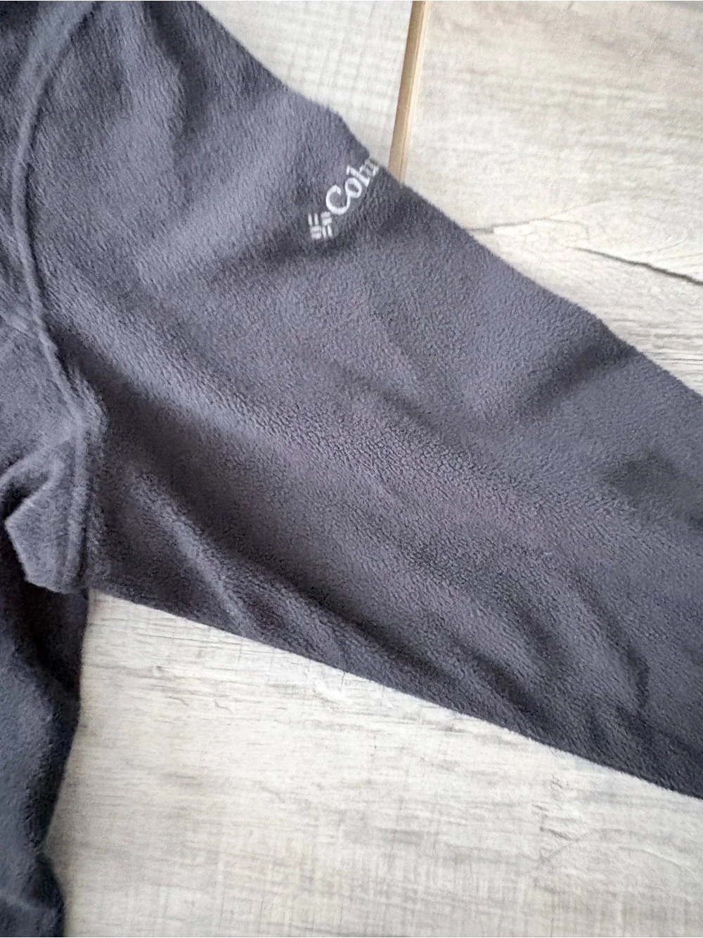 Columbia Black Pullover fleece hoodie size m